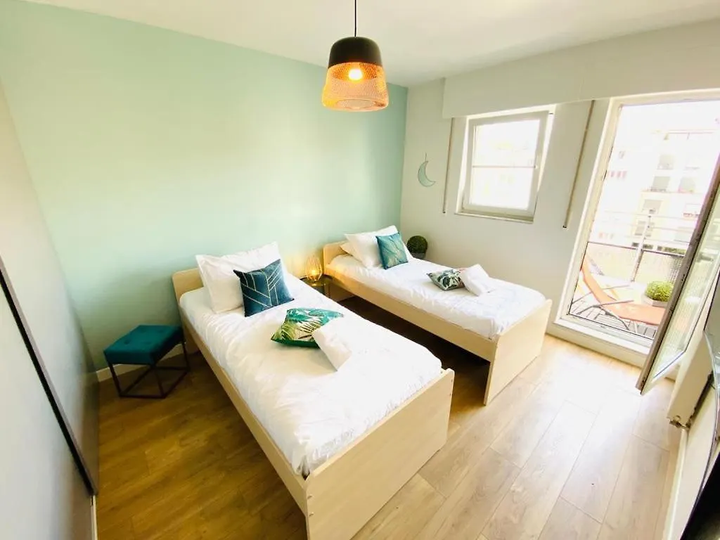 Large 2 Bedrooms Flat With Terrace And Oarking Luxembourg 0*,